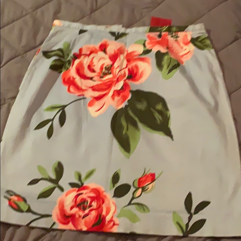 Bernard Couture Printed floral pencil skirt